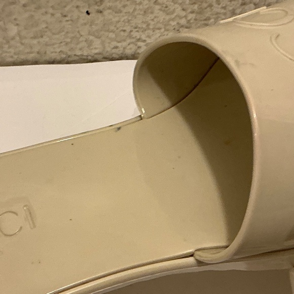 Gucci Rubber Slides Block Heel Sandals Putty Color Size 10 - Picture 4 of 12